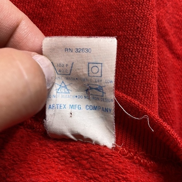 Vintage Artex University Northern Illinois Red Crewneck Sweatshirt Raglan Sleeve - Picture 4 of 8